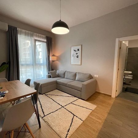 Square 21 Apartments Tiranë Luaran gambar
